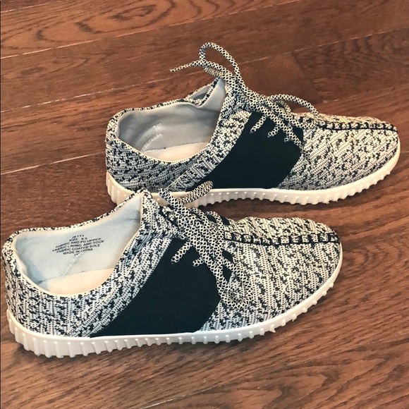 Madden NYC JETTT sneakers - Picture 2 of 4